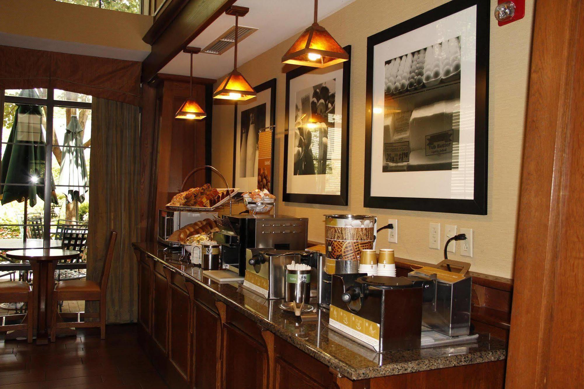 Hampton Inn & Suites Rochester/Victor Restaurant foto