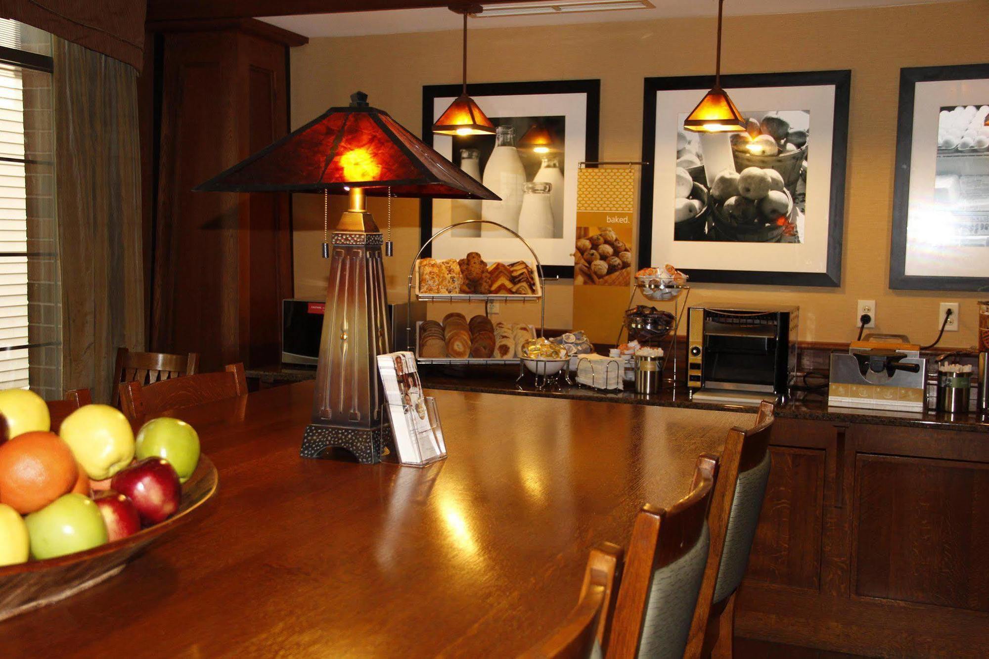 Hampton Inn & Suites Rochester/Victor Restaurant foto